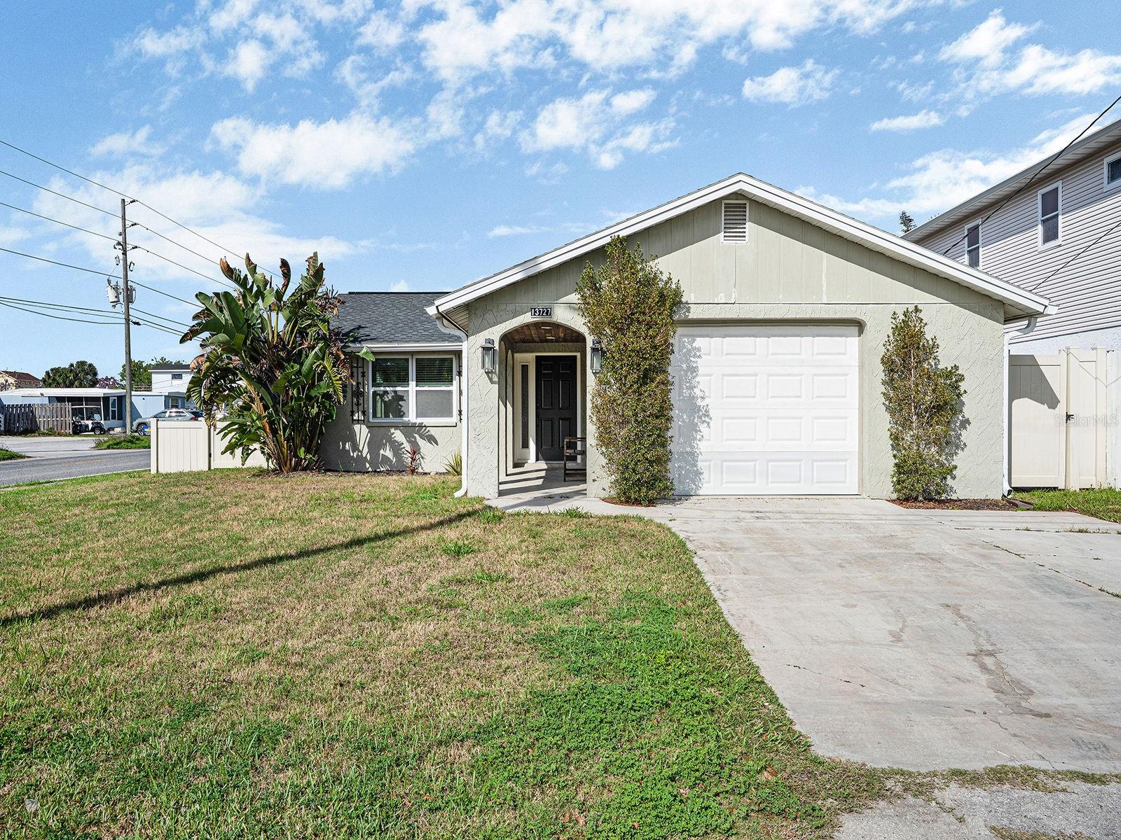 13727 COCO, HUDSON, FL, 34667