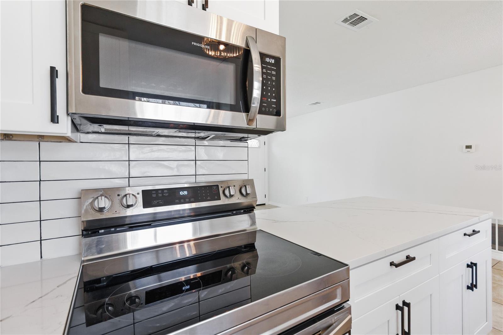 5465 LESCOT LN, ORLANDO, FL, 32811