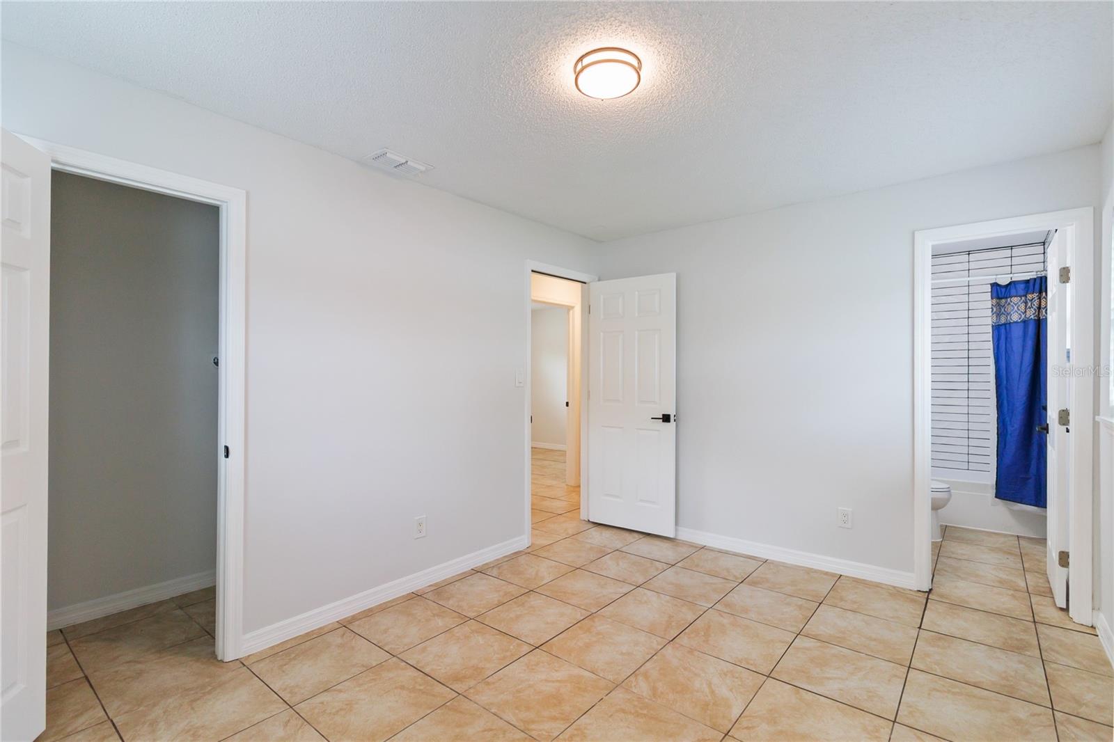 5465 LESCOT LN, ORLANDO, FL, 32811
