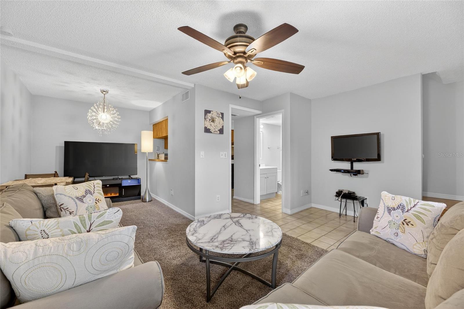 1879 LICHEN LN #B, CLEARWATER, FL, 33760