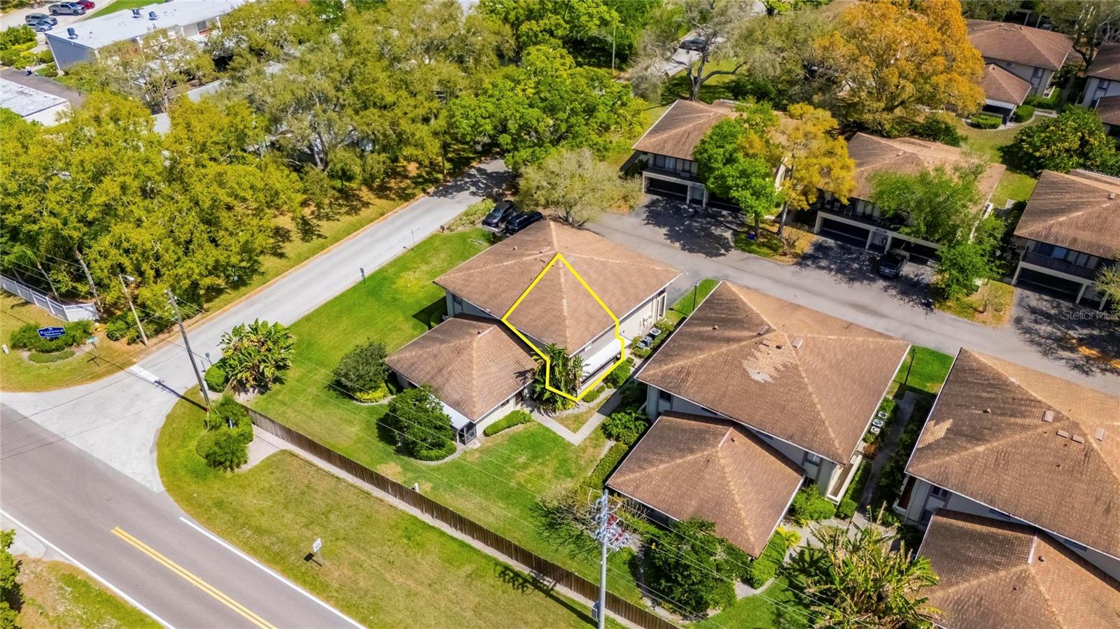 1879 LICHEN LN #B, CLEARWATER, FL, 33760