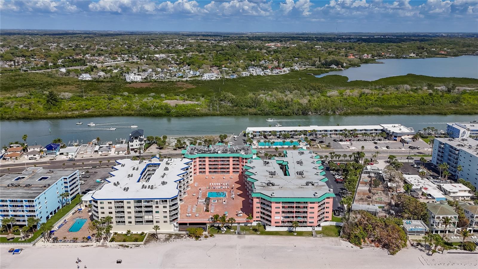 18400 GULF BLVD #1312, INDIAN SHORES, FL, 33785