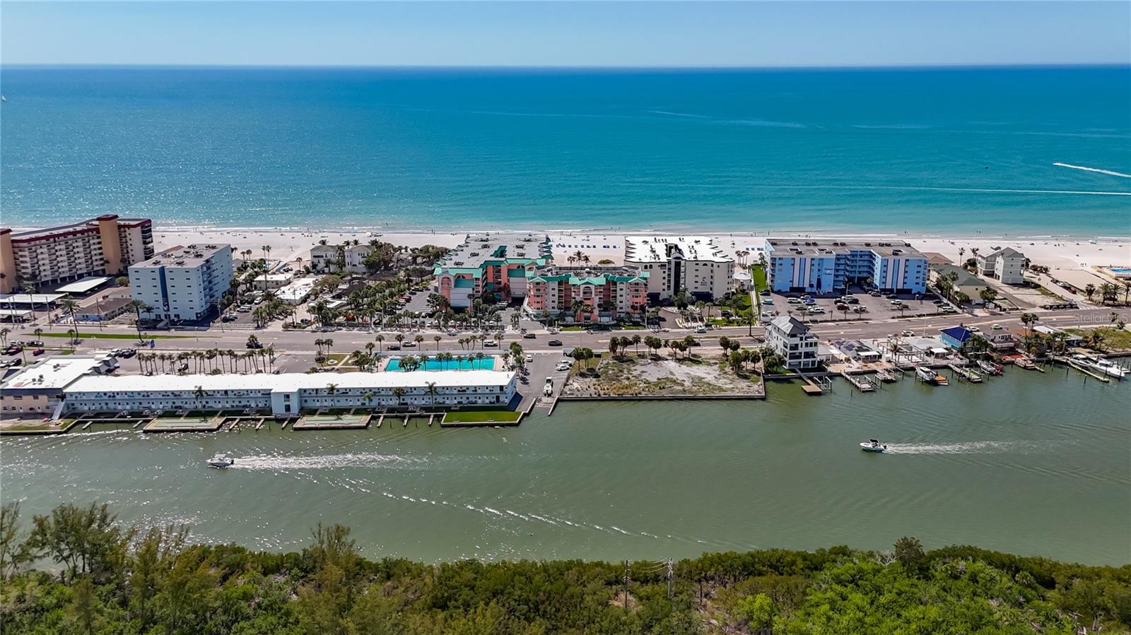 18400 GULF BLVD #1312, INDIAN SHORES, FL, 33785