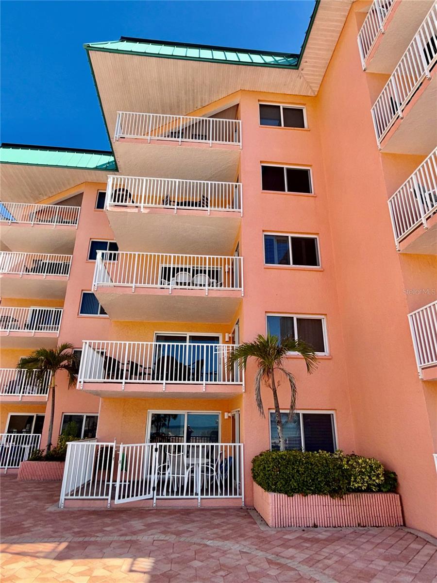 18400 GULF BLVD #1312, INDIAN SHORES, FL, 33785