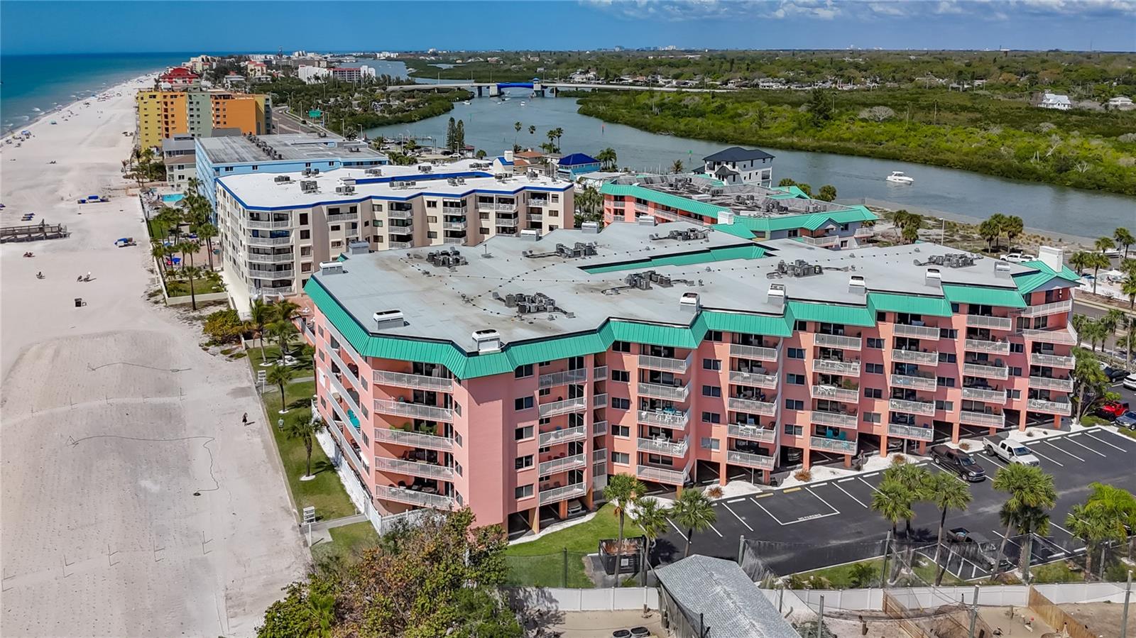 18400 GULF BLVD #1312, INDIAN SHORES, FL, 33785