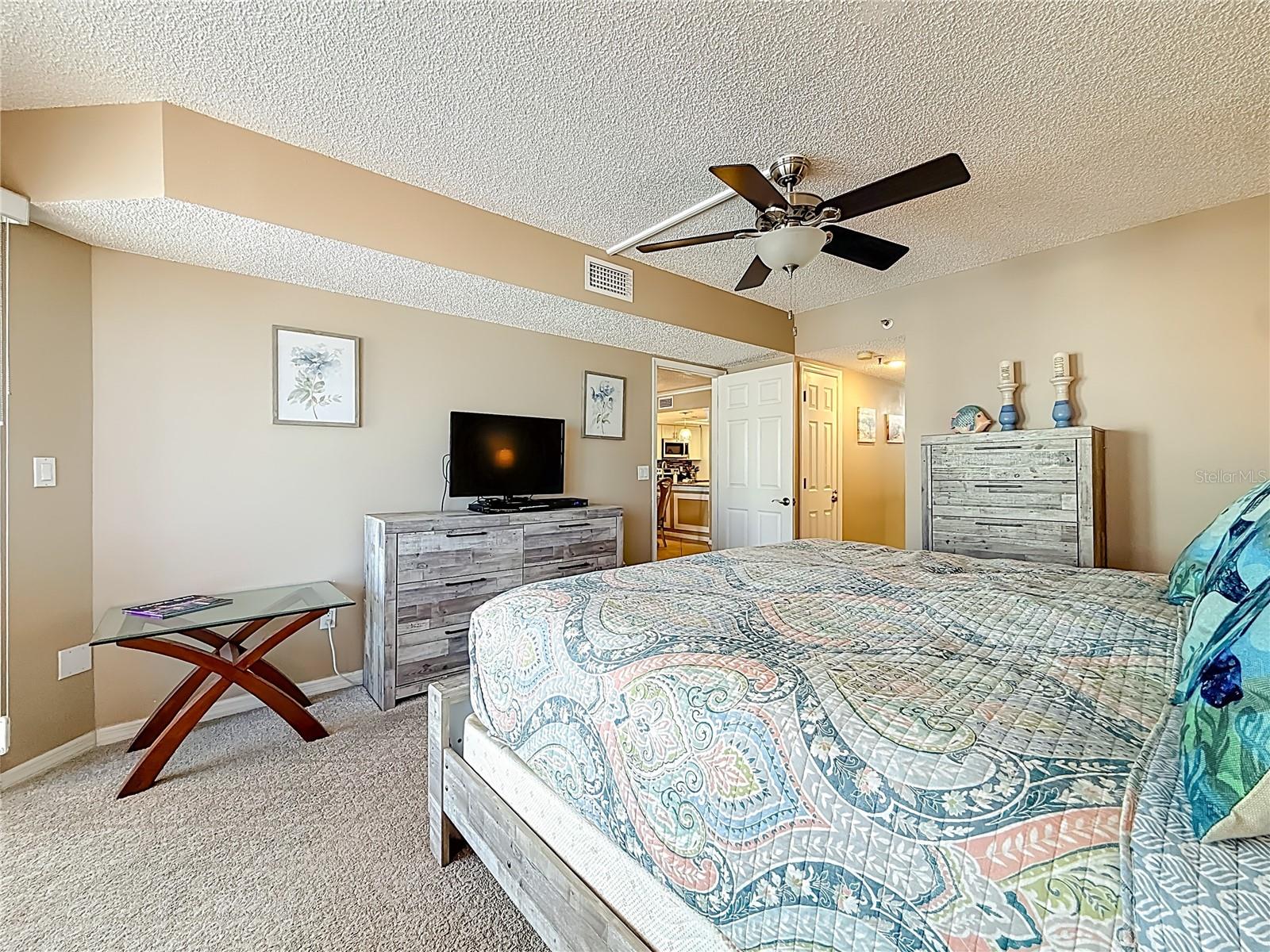 18400 GULF BLVD #1312, INDIAN SHORES, FL, 33785