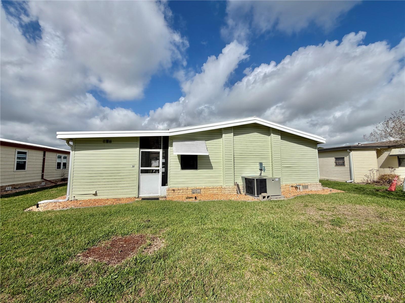 158 HIBISCUS WAY, LEESBURG, FL, 34748