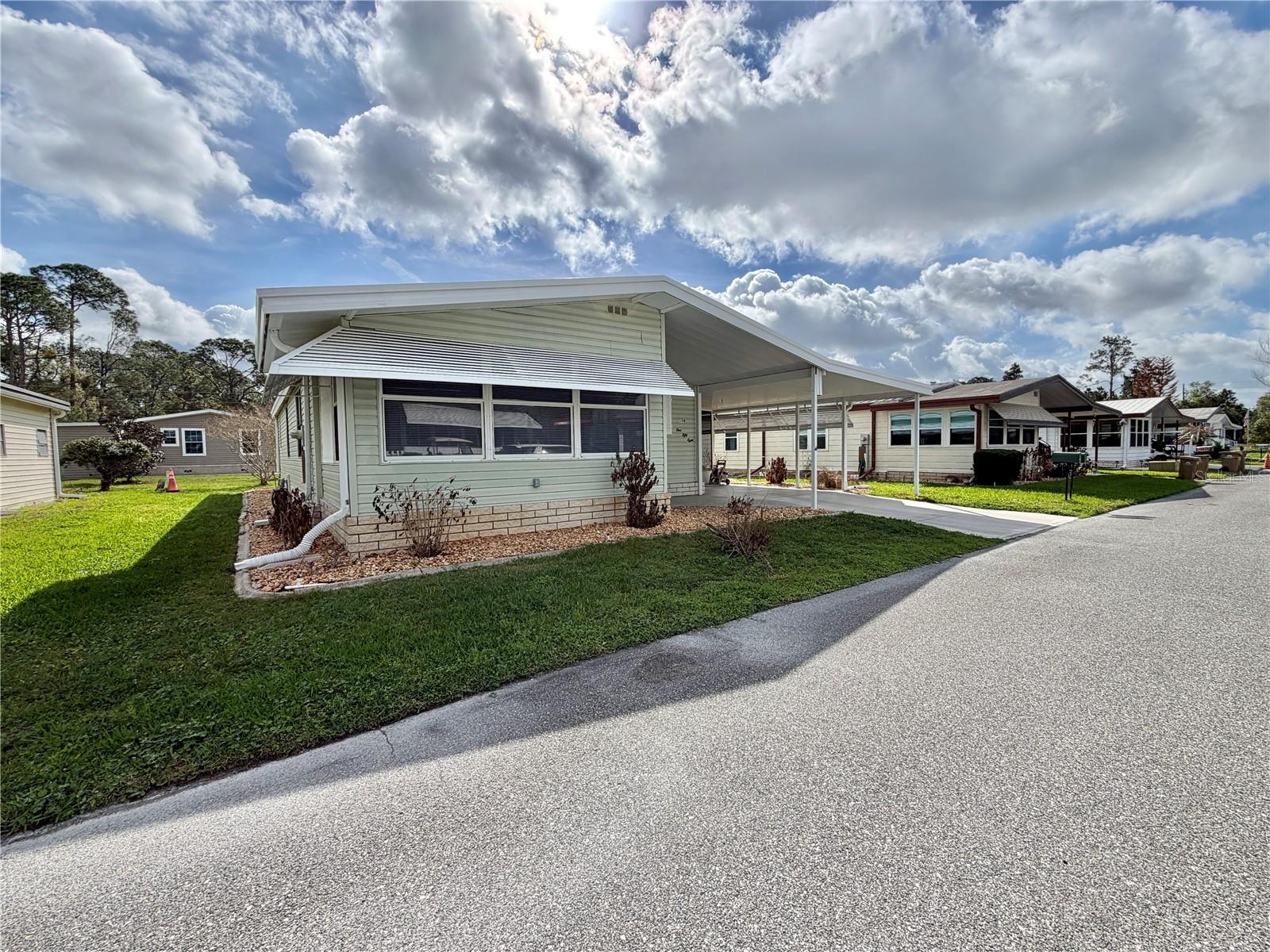 158 HIBISCUS WAY, LEESBURG, FL, 34748