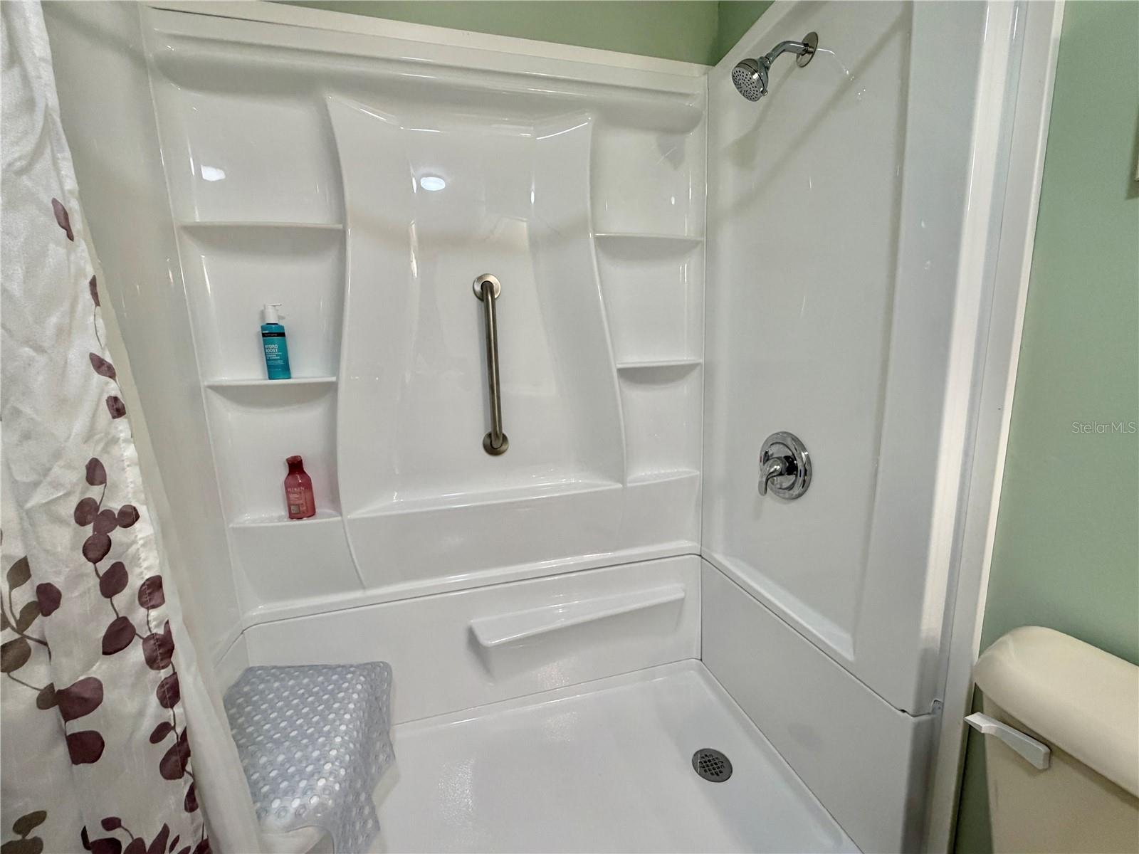158 HIBISCUS WAY, LEESBURG, FL, 34748