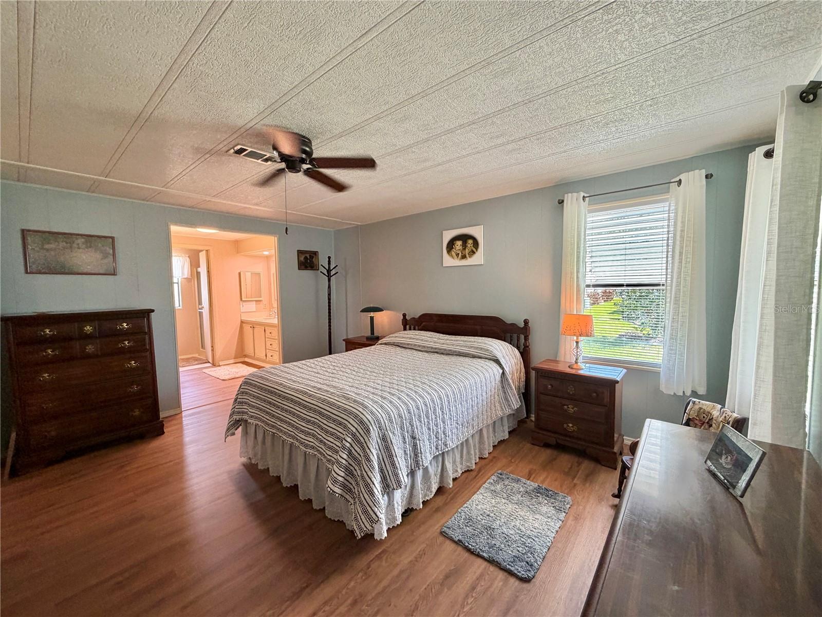 158 HIBISCUS WAY, LEESBURG, FL, 34748
