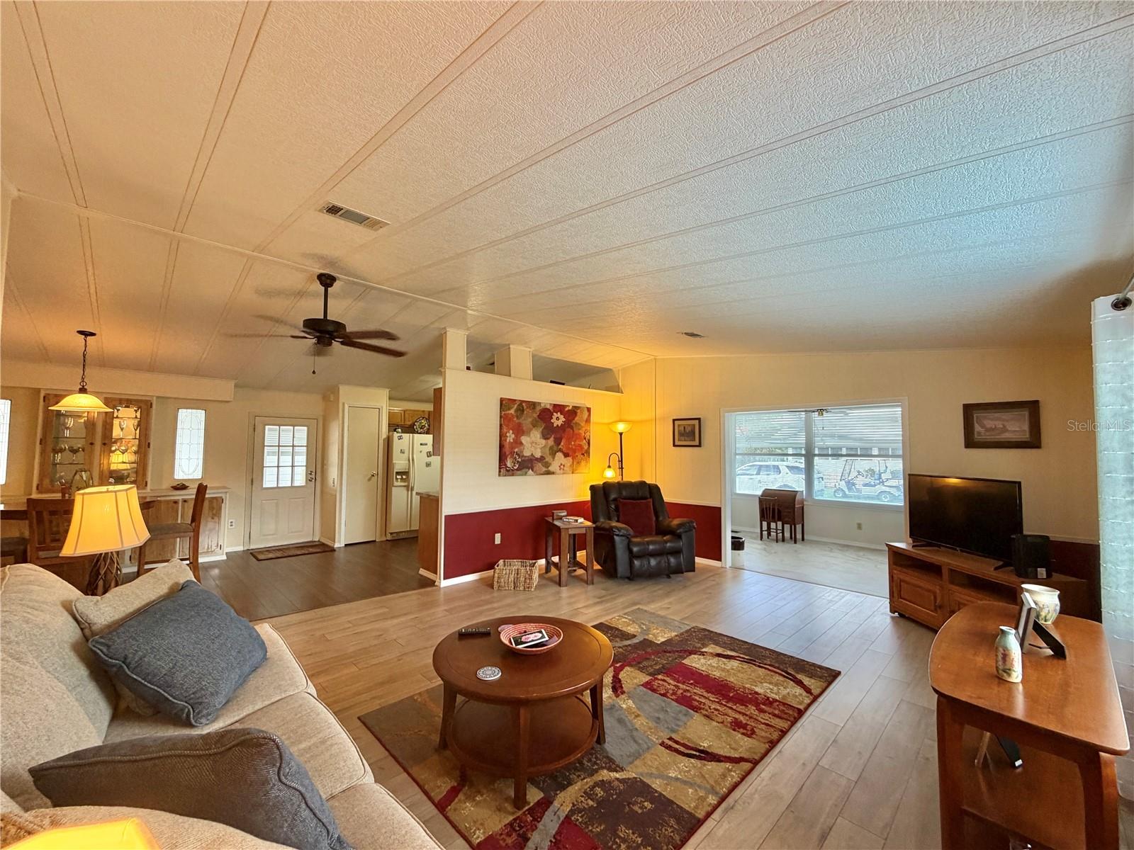 158 HIBISCUS WAY, LEESBURG, FL, 34748