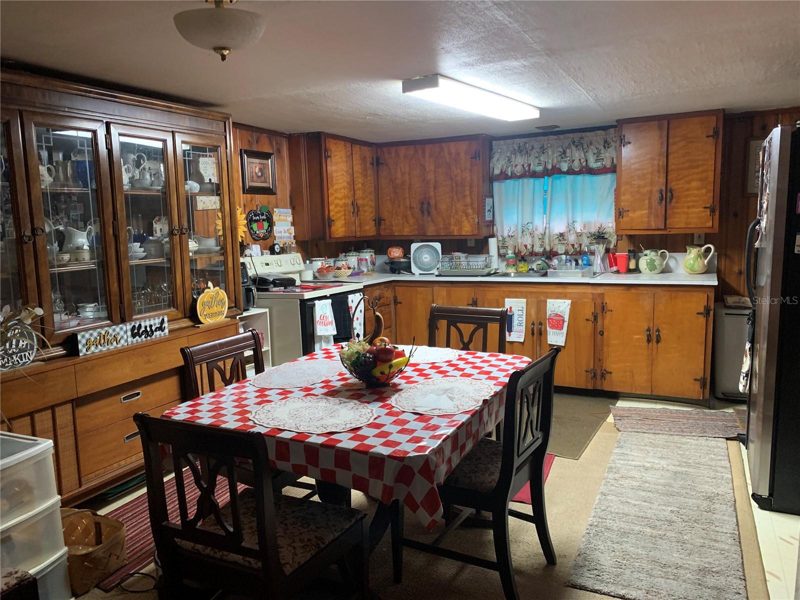 118 N SUNSET AVE, MASCOTTE, FL, 34753
