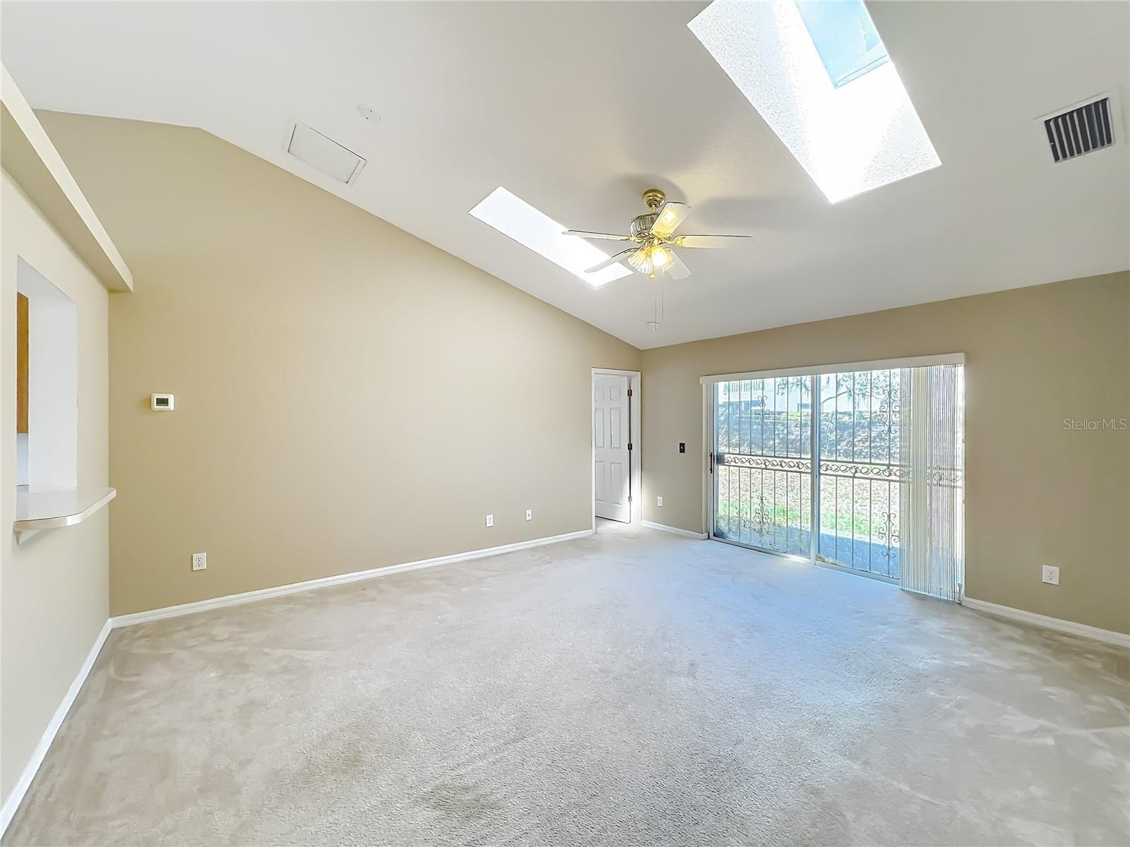 5065 FOXCROFT CT, ORLANDO, FL, 32808