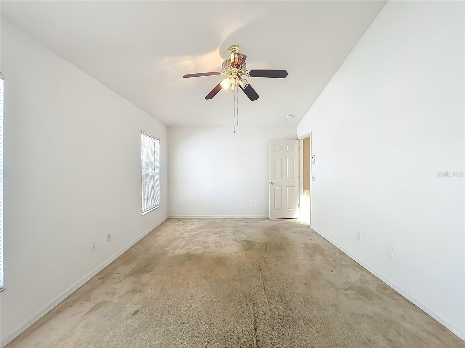 5065 FOXCROFT CT, ORLANDO, FL, 32808