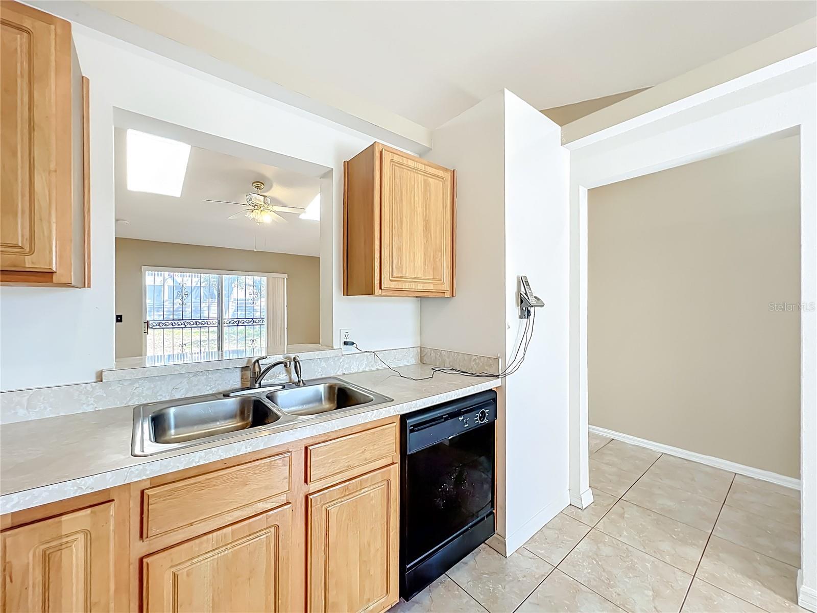 5065 FOXCROFT CT, ORLANDO, FL, 32808