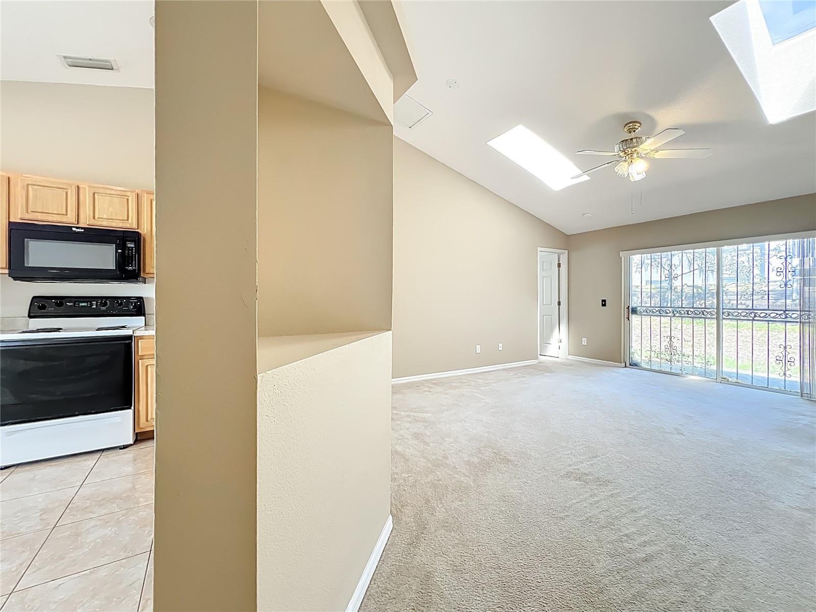 5065 FOXCROFT CT, ORLANDO, FL, 32808