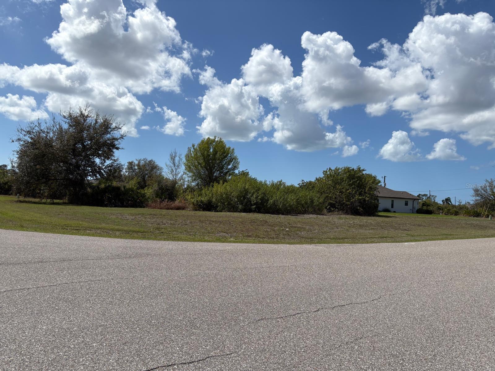 196 LINDA LEE DR, ROTONDA WEST, FL, 33947