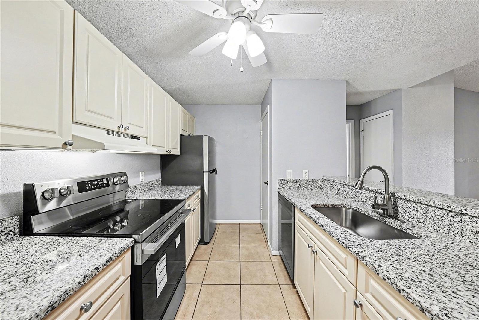 9481 HIGHLAND OAK DR #1416, TAMPA, FL, 33647