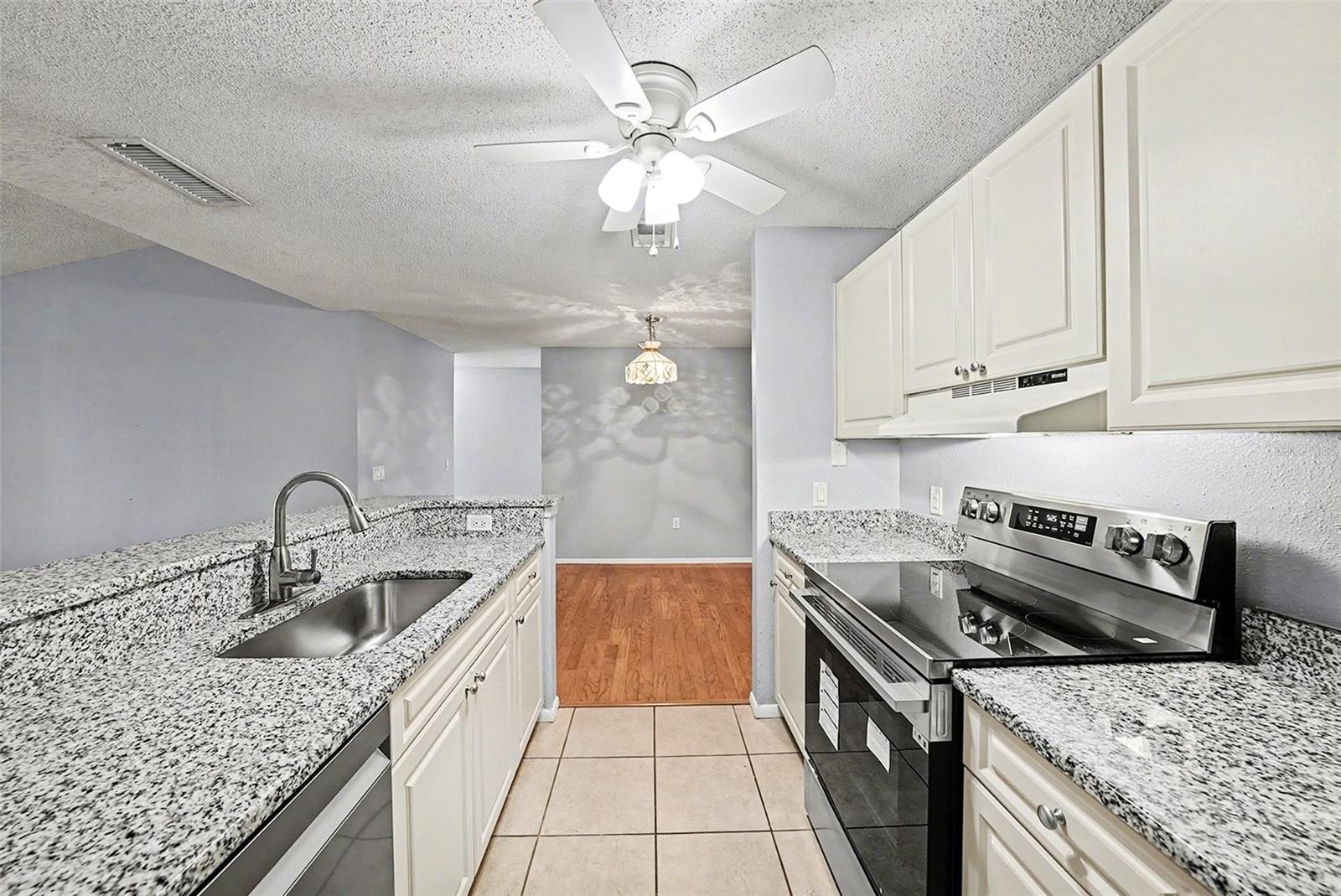 9481 HIGHLAND OAK DR #1416, TAMPA, FL, 33647