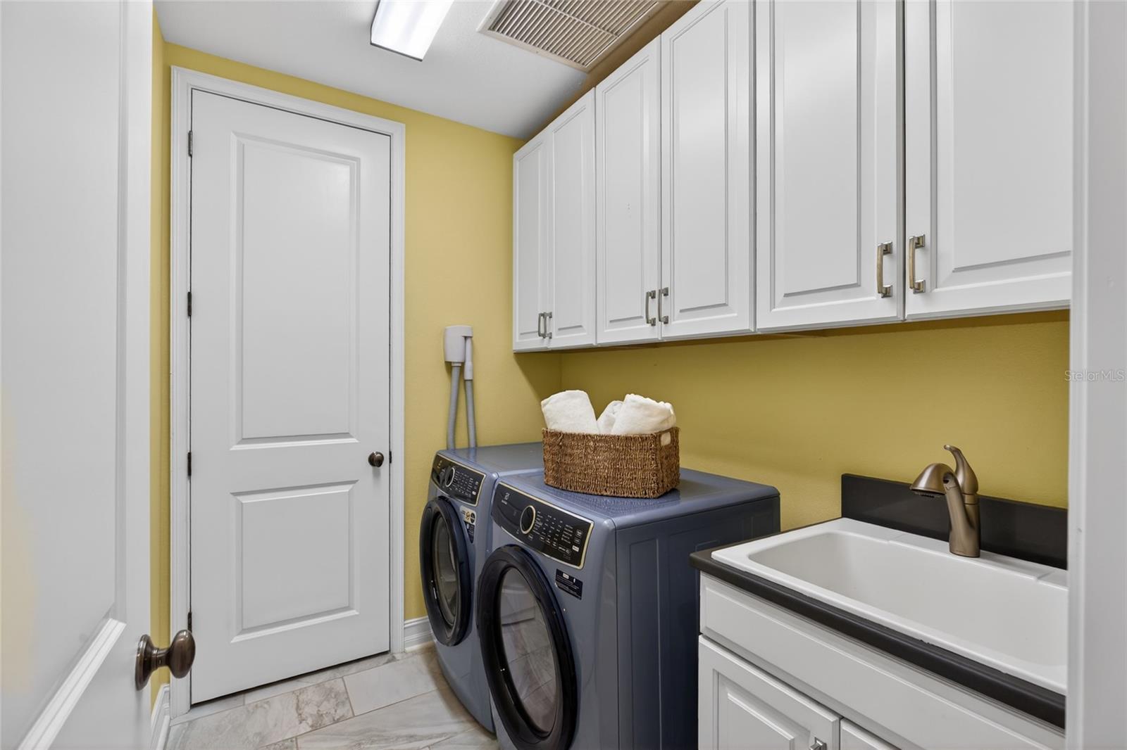 31335 DRISCOLL DR, WESLEY CHAPEL, FL, 33543
