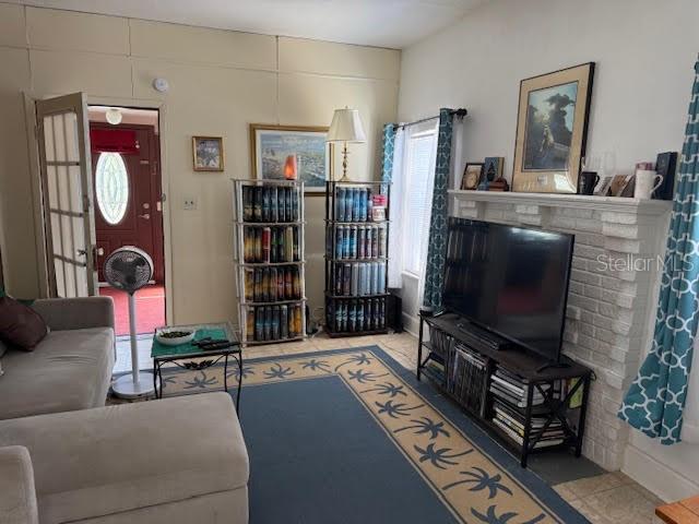 1010 PLAZA ST, CLEARWATER, FL, 33755