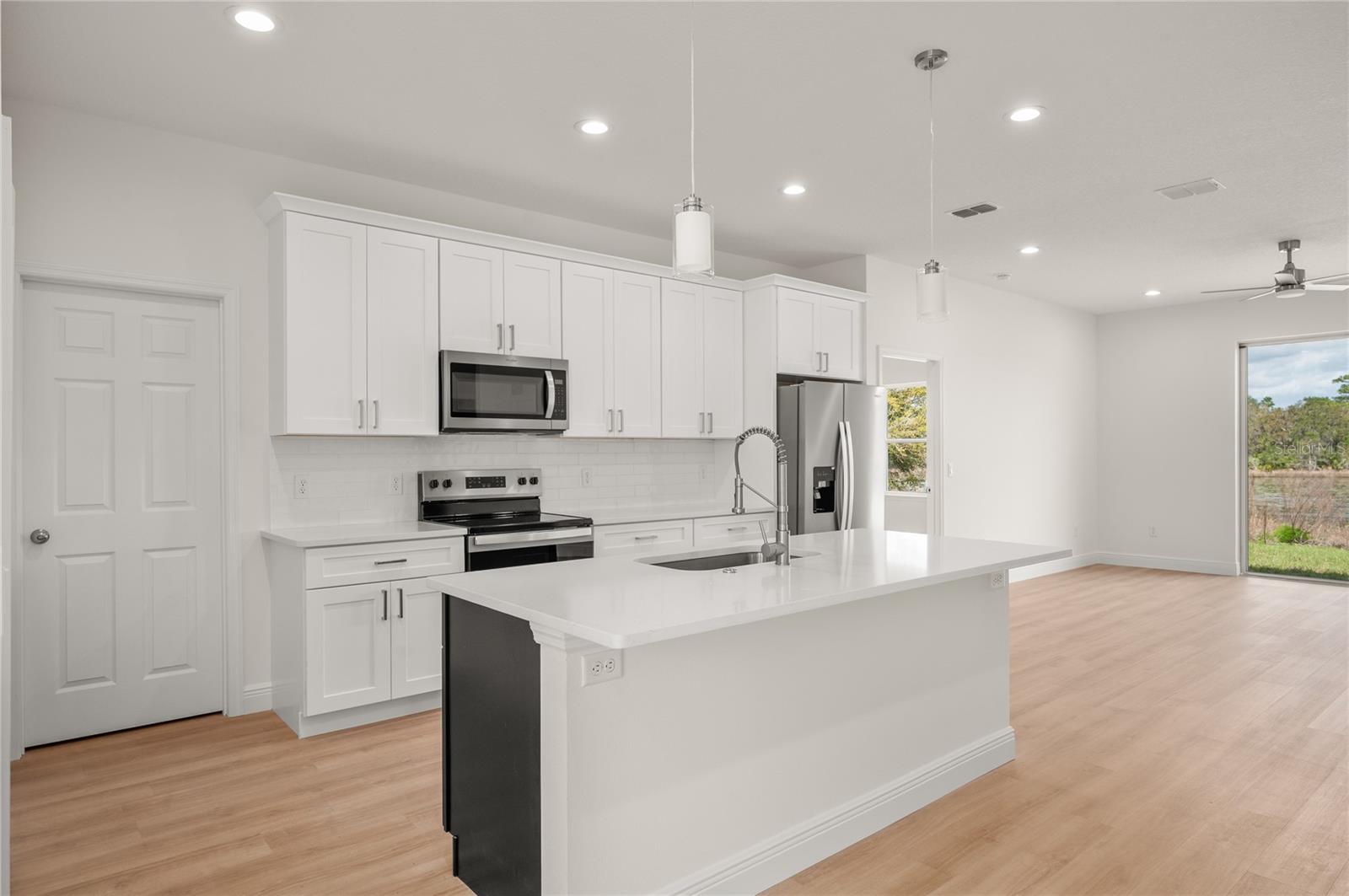 132 11TH AVE, OSTEEN, FL, 32764