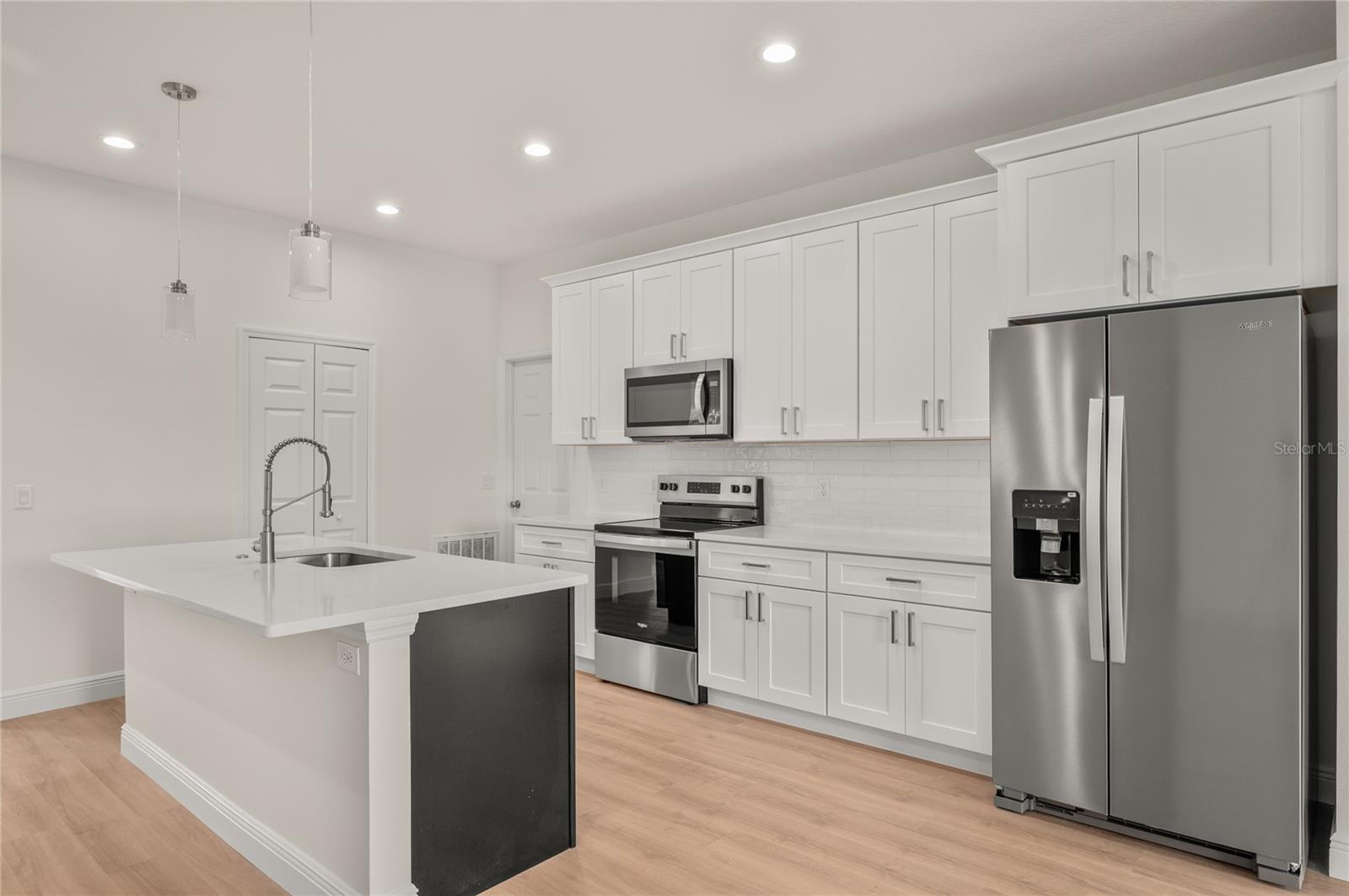 132 11TH AVE, OSTEEN, FL, 32764
