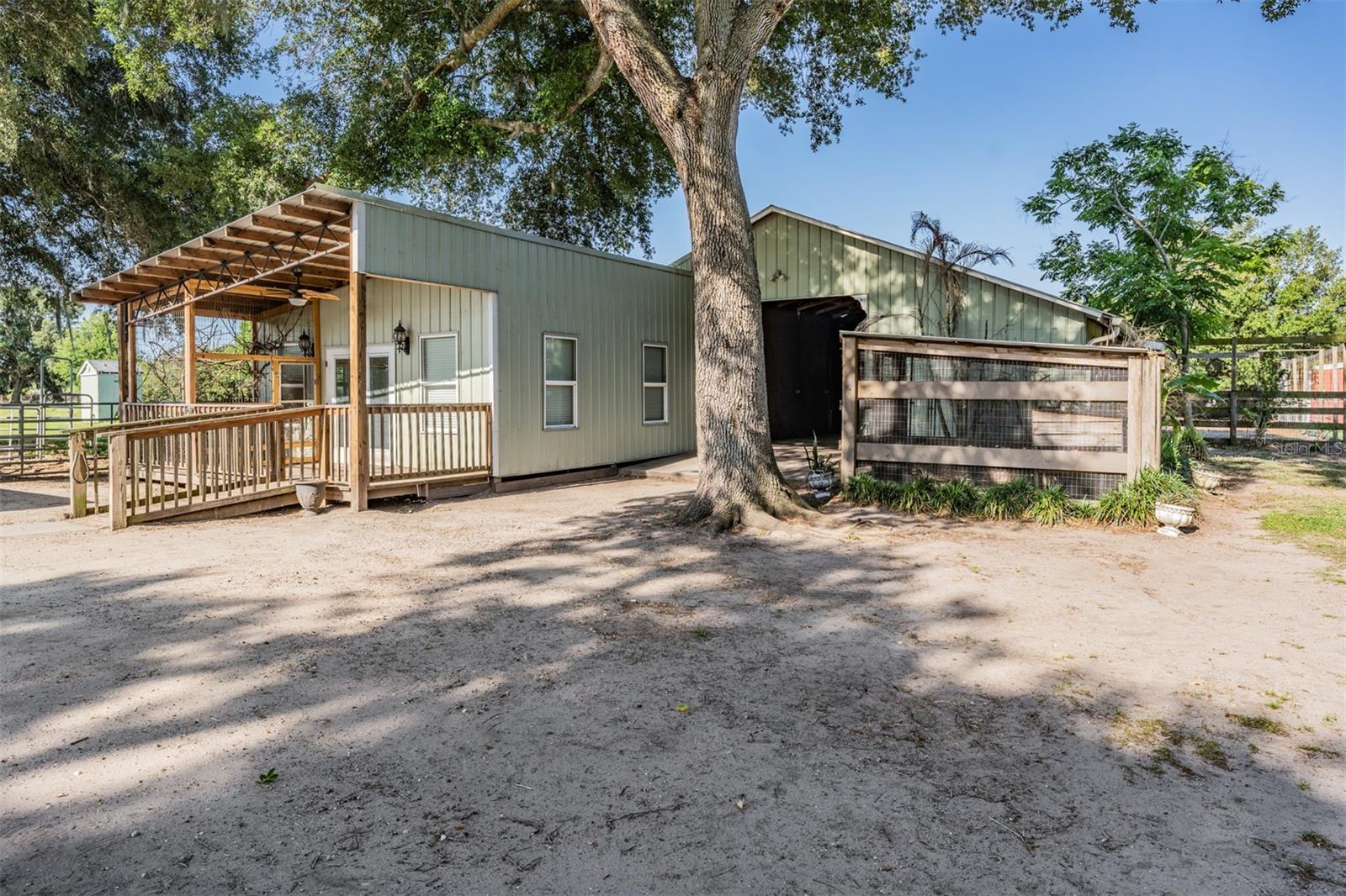 2125 LANIER RD, PLANT CITY, FL, 33565