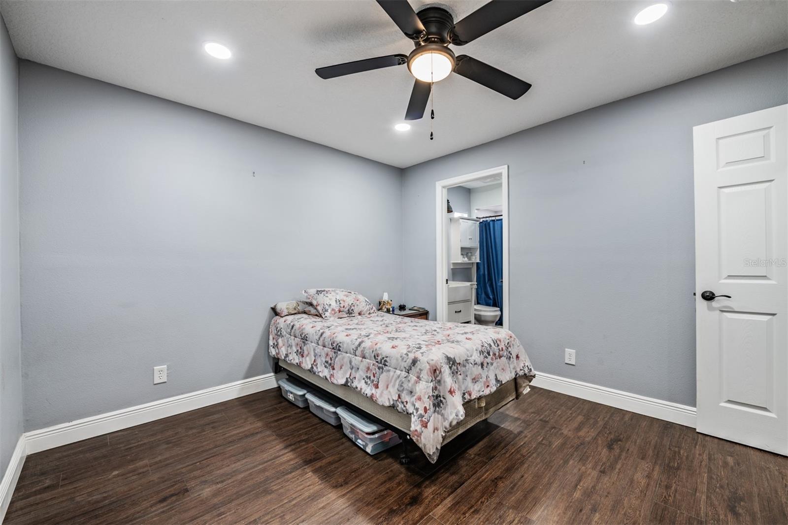 2125 LANIER RD, PLANT CITY, FL, 33565