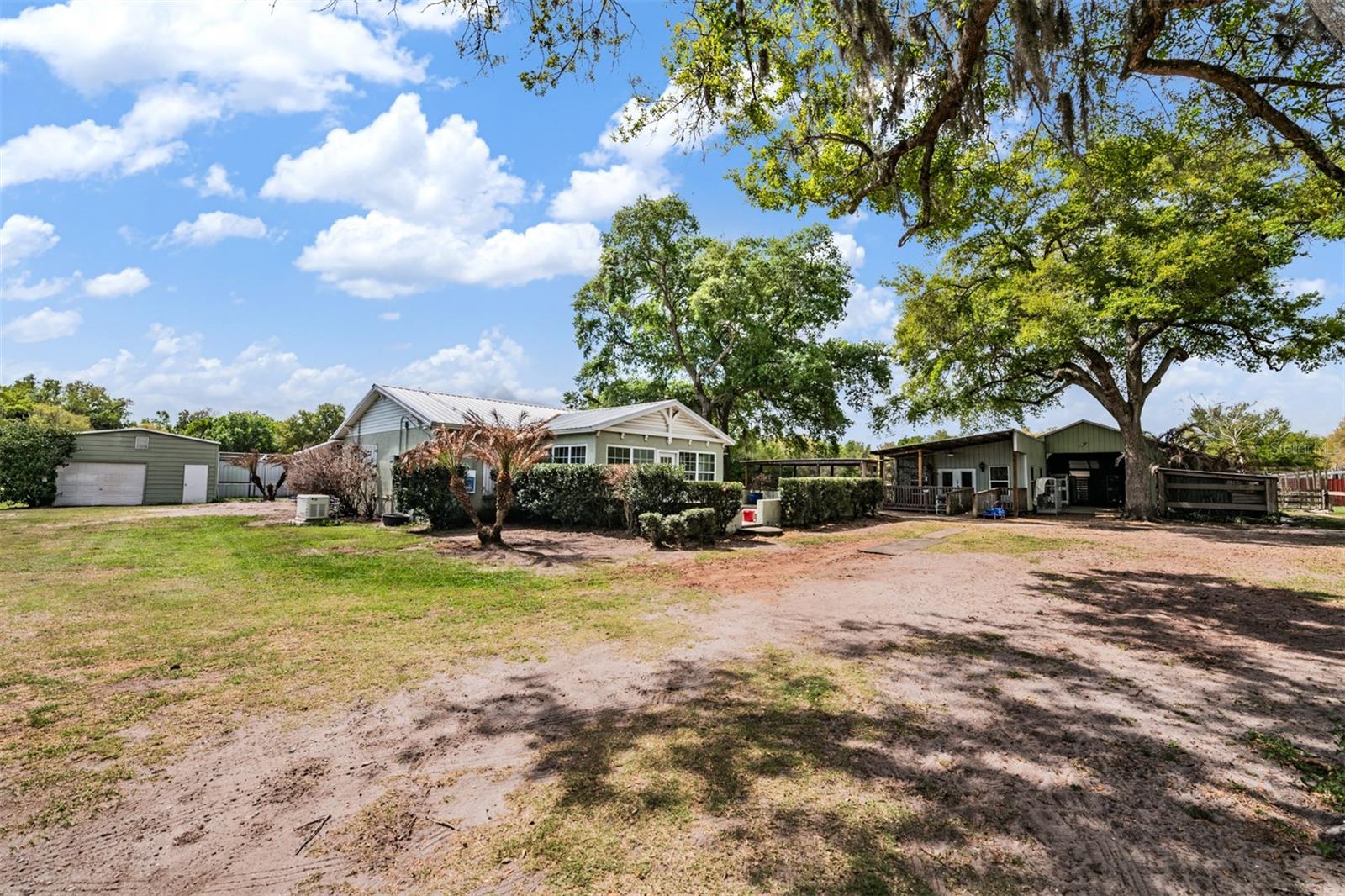 2125 LANIER RD, PLANT CITY, FL, 33565
