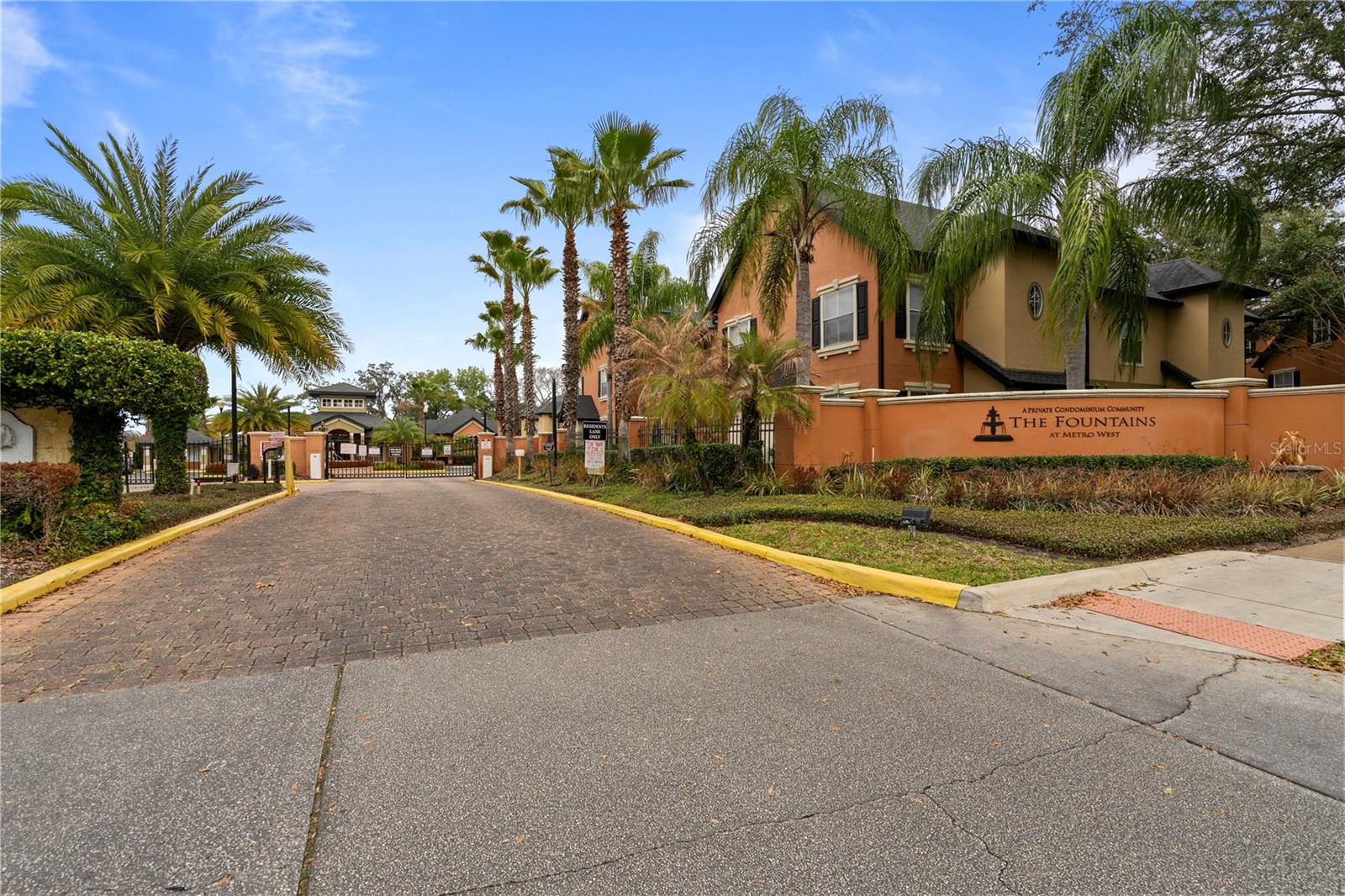 6021 WESTGATE DR #823, ORLANDO, FL, 32835