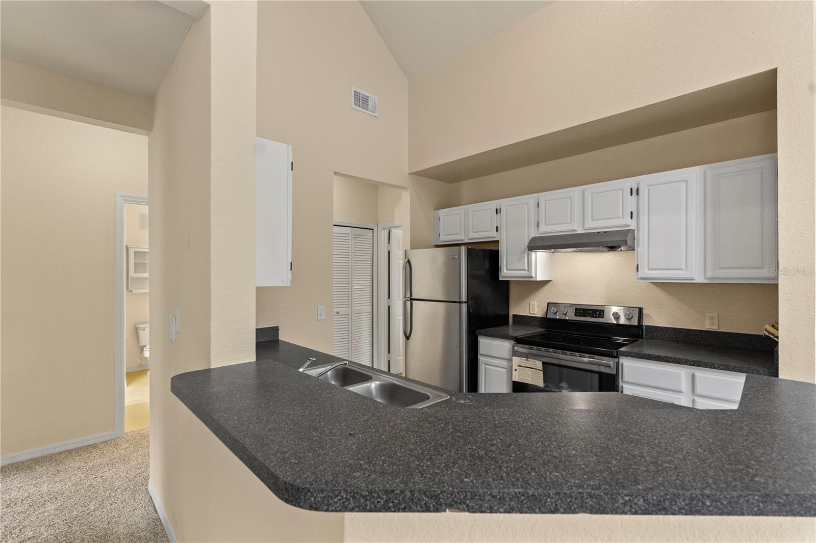 6021 WESTGATE DR #823, ORLANDO, FL, 32835