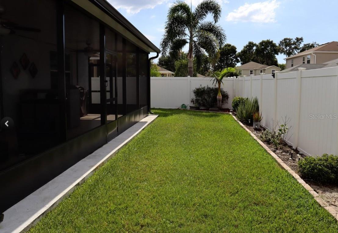 Back yard and Lanai 31x10