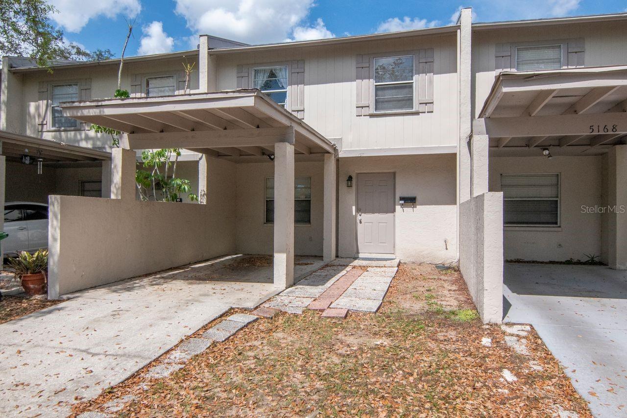 5166 TENNIS COURT CIR #52, TAMPA, FL, 33617