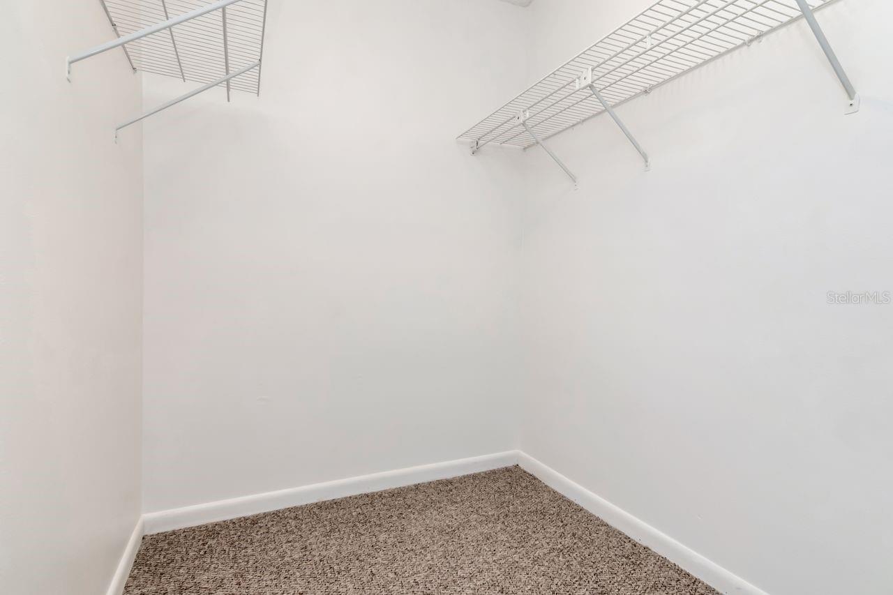 5166 TENNIS COURT CIR #52, TAMPA, FL, 33617
