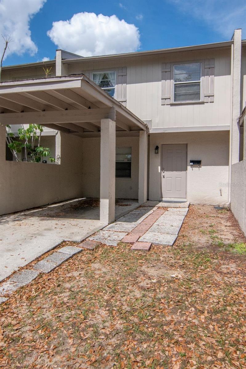 5166 TENNIS COURT CIR #52, TAMPA, FL, 33617