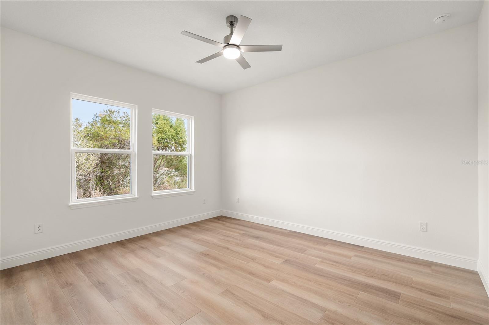 136 11TH AVE, OSTEEN, FL, 32764