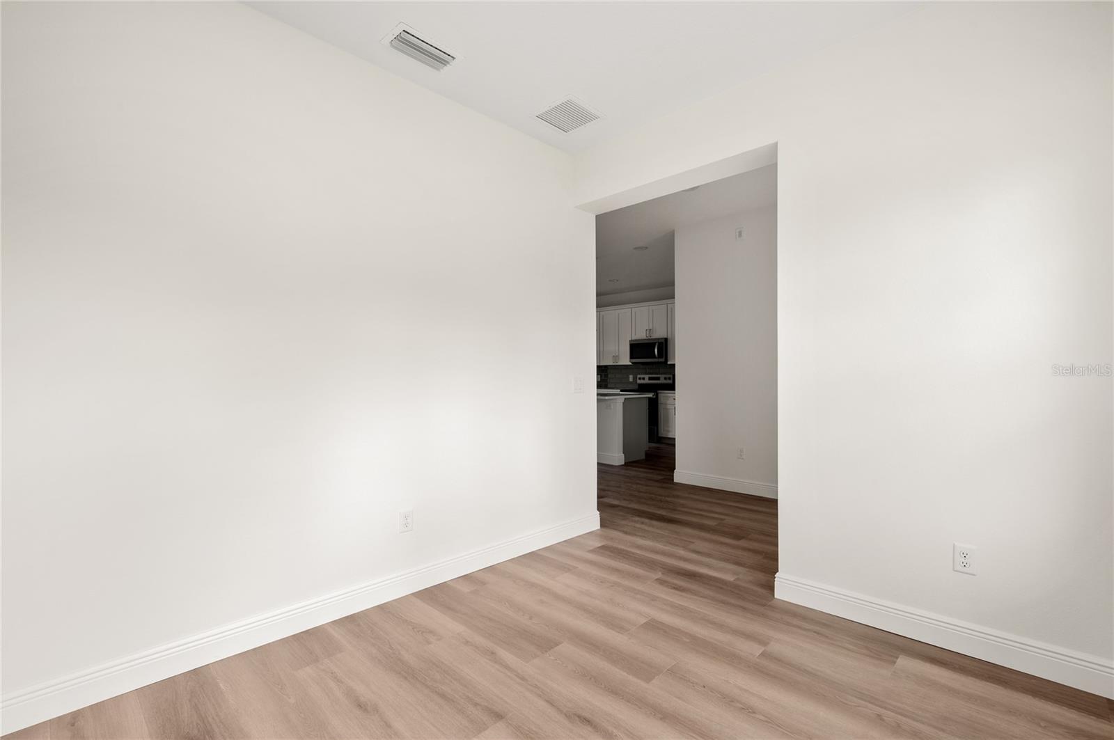 136 11TH AVE, OSTEEN, FL, 32764