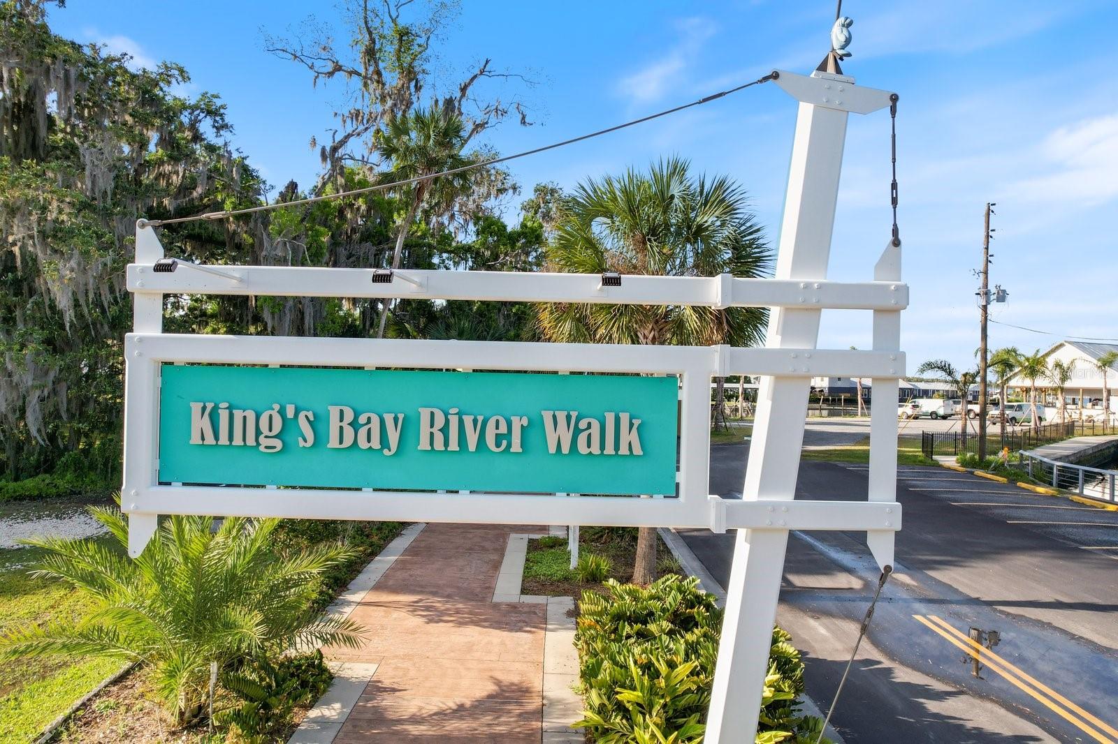 9451 W GREEN BAY LN, CRYSTAL RIVER, FL, 34428
