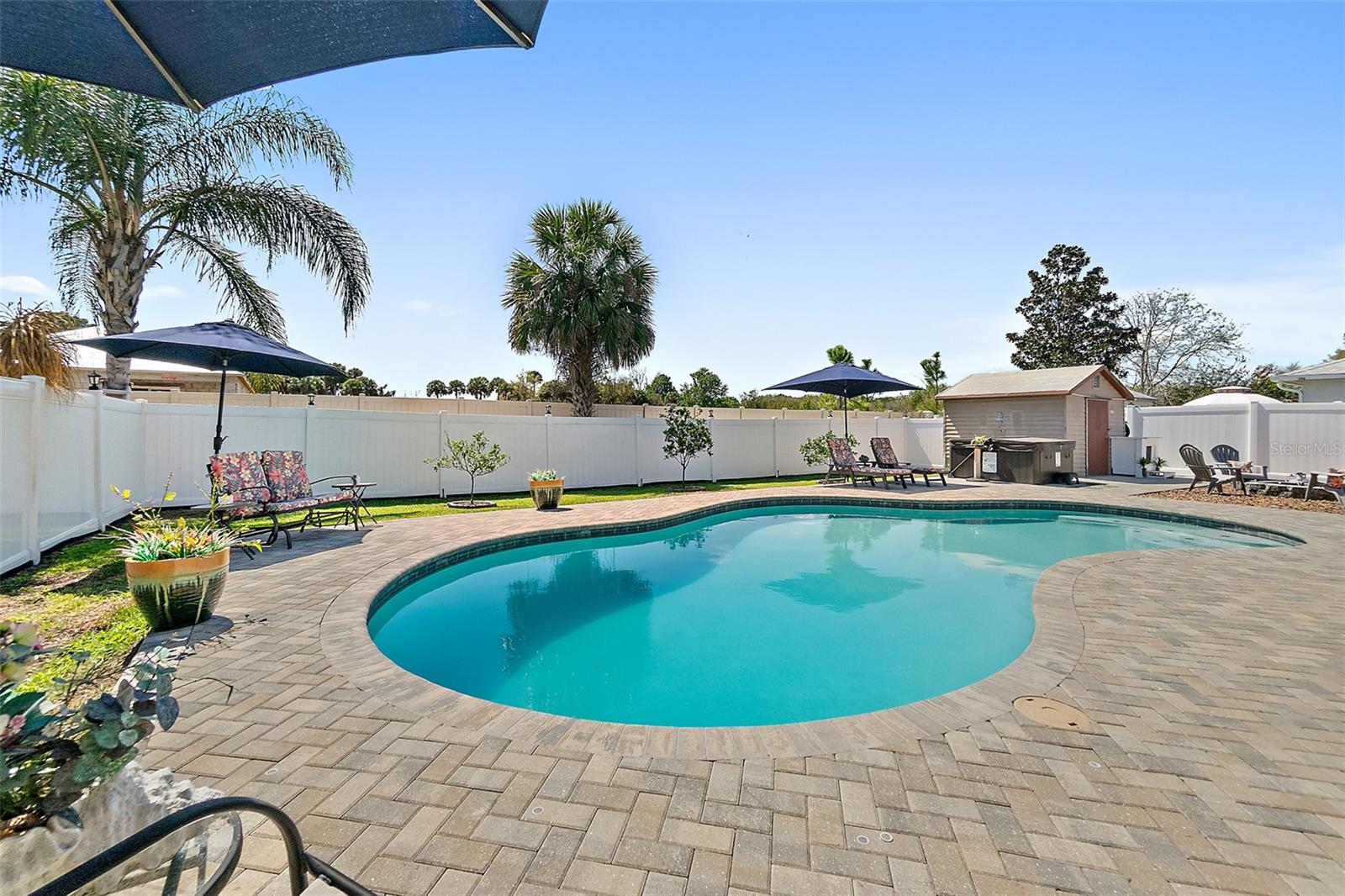 589 CLAIRMONT LN, SOUTH DAYTONA, FL, 32119