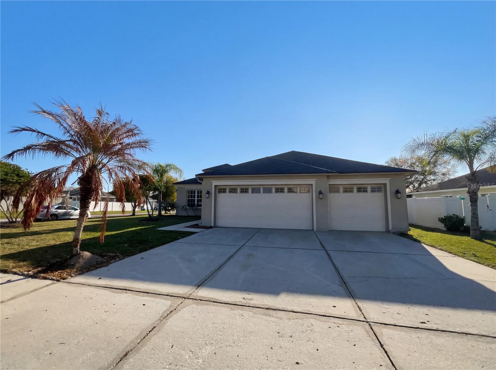 2304 HAMLET CIR, LAKELAND, FL, 33810