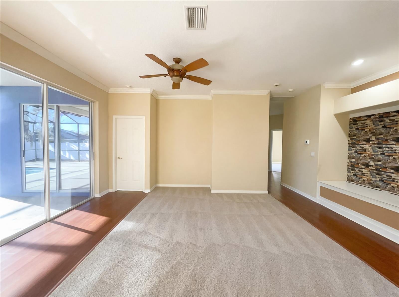 2304 HAMLET CIR, LAKELAND, FL, 33810