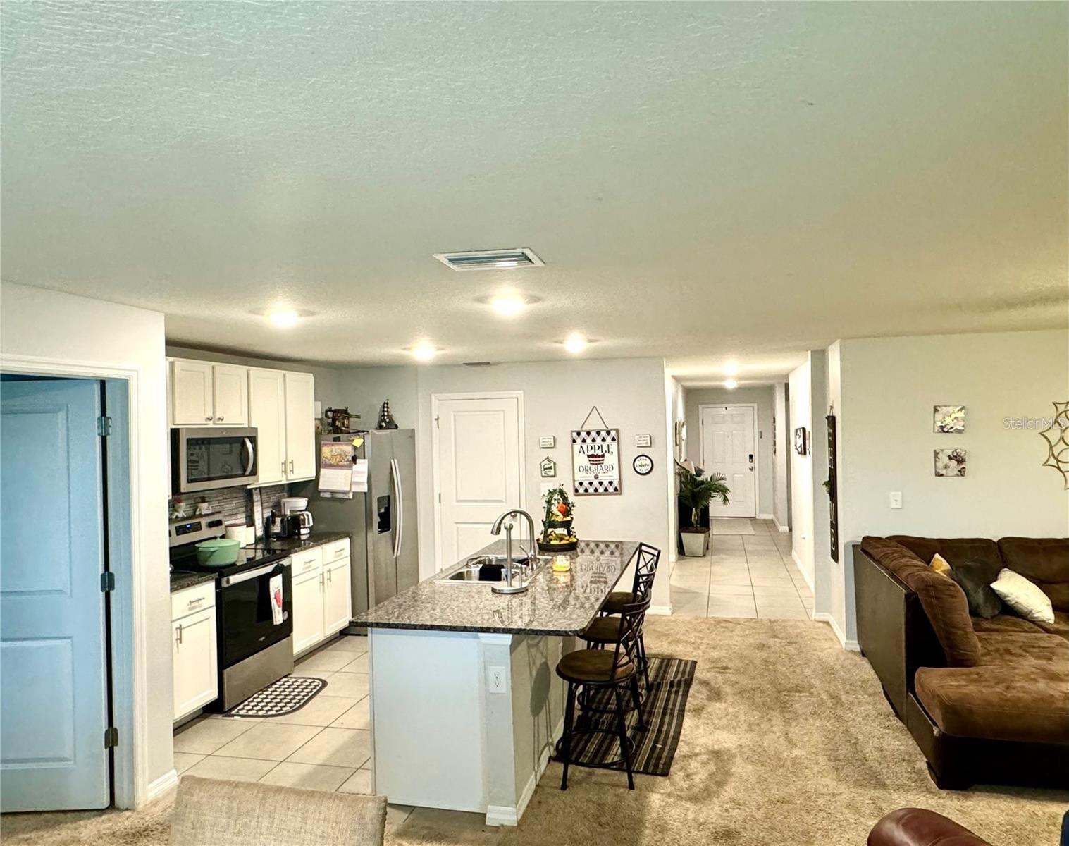 7749 BROAD POINT DR, ZEPHYRHILLS, FL, 33540