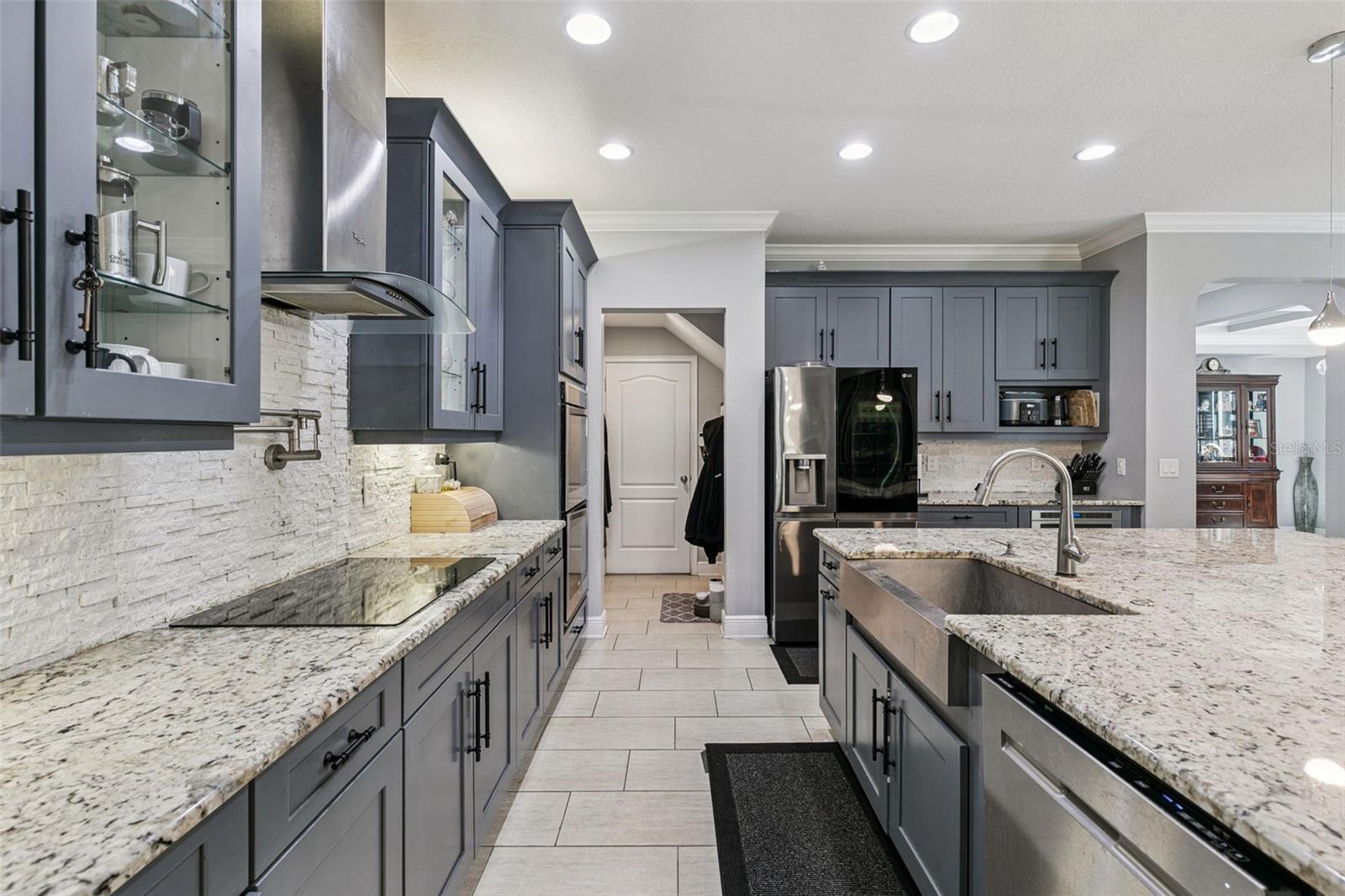 2541 RED BERRY WAY, OCOEE, FL, 34761