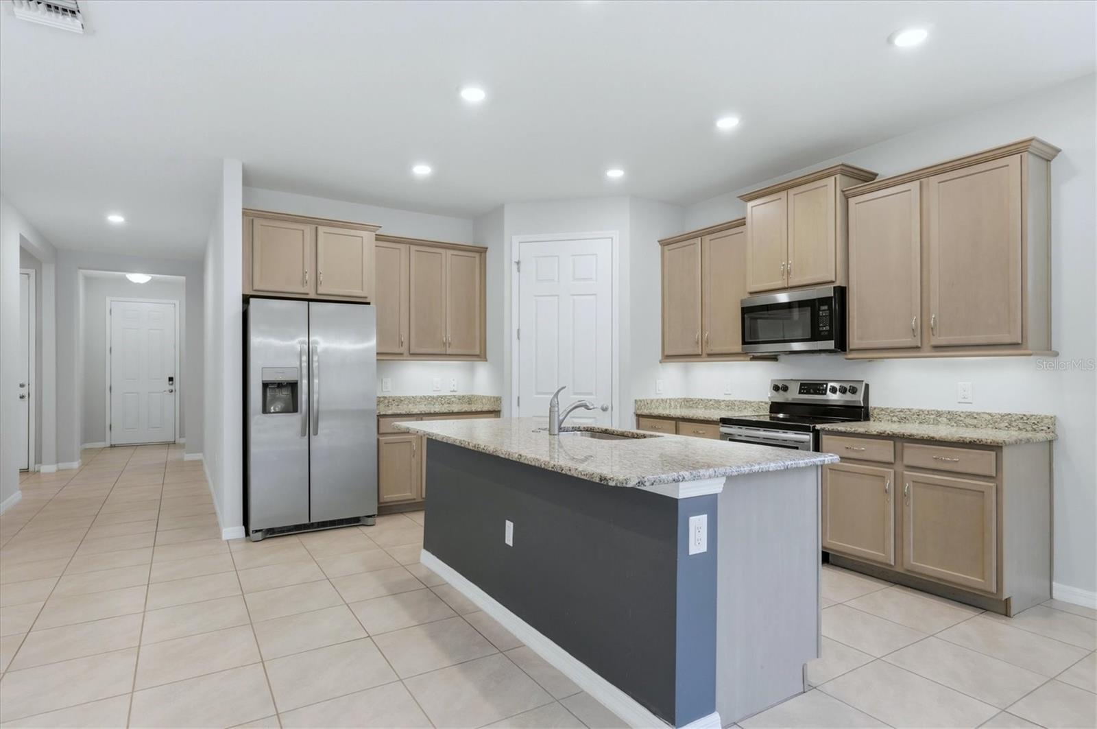 12031 LOVEGRASS ST, VENICE, FL, 34293