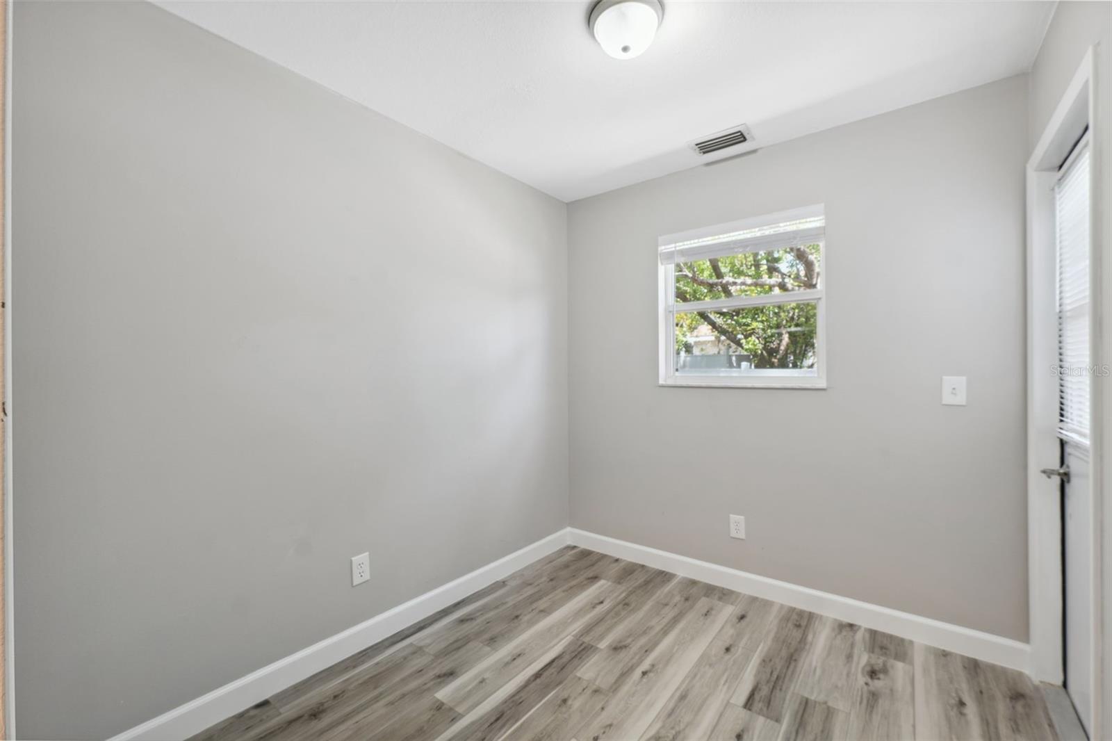 428 KLOSTERMAN RD W, PALM HARBOR, FL, 34683