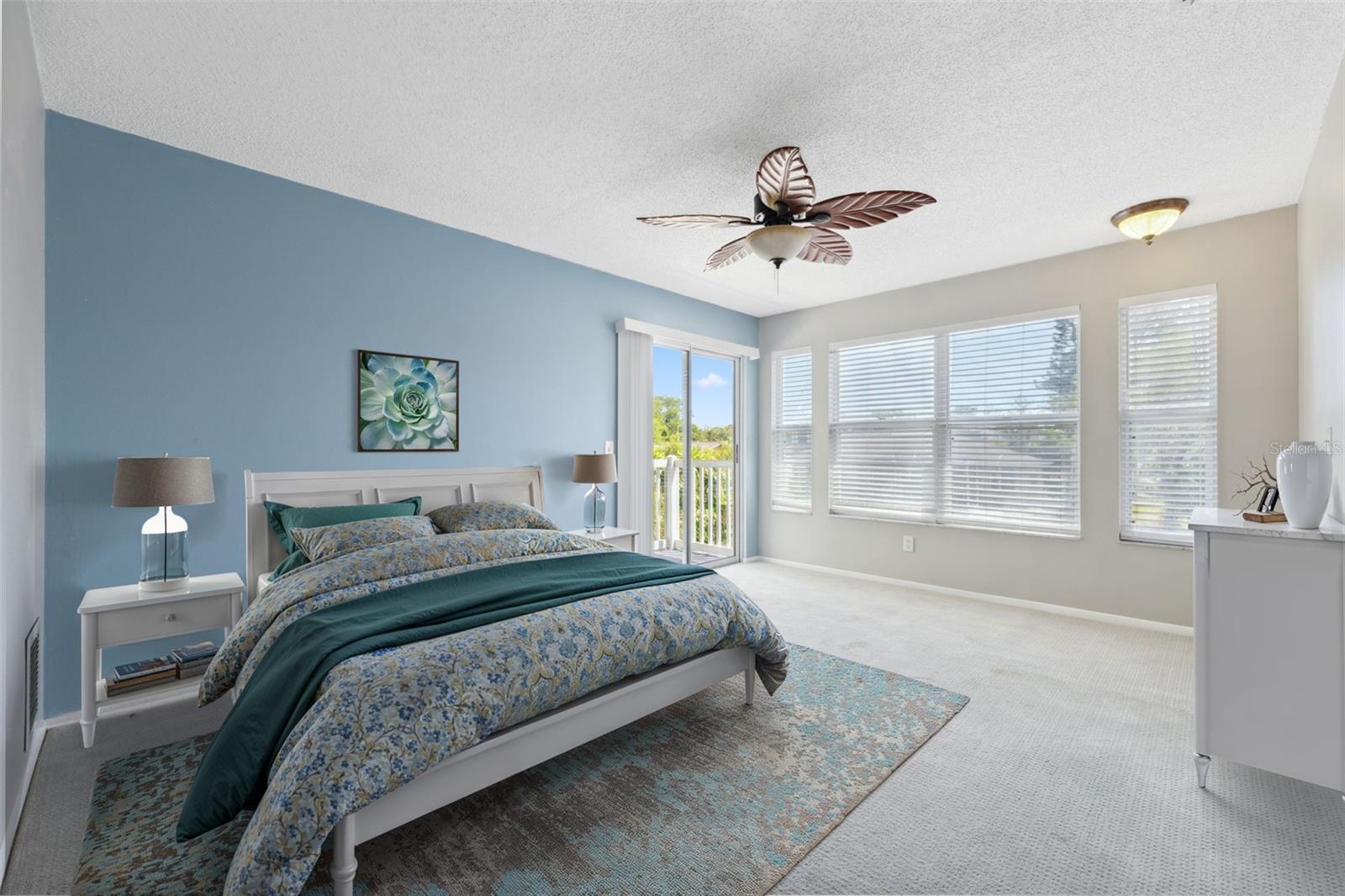 428 KLOSTERMAN RD W, PALM HARBOR, FL, 34683