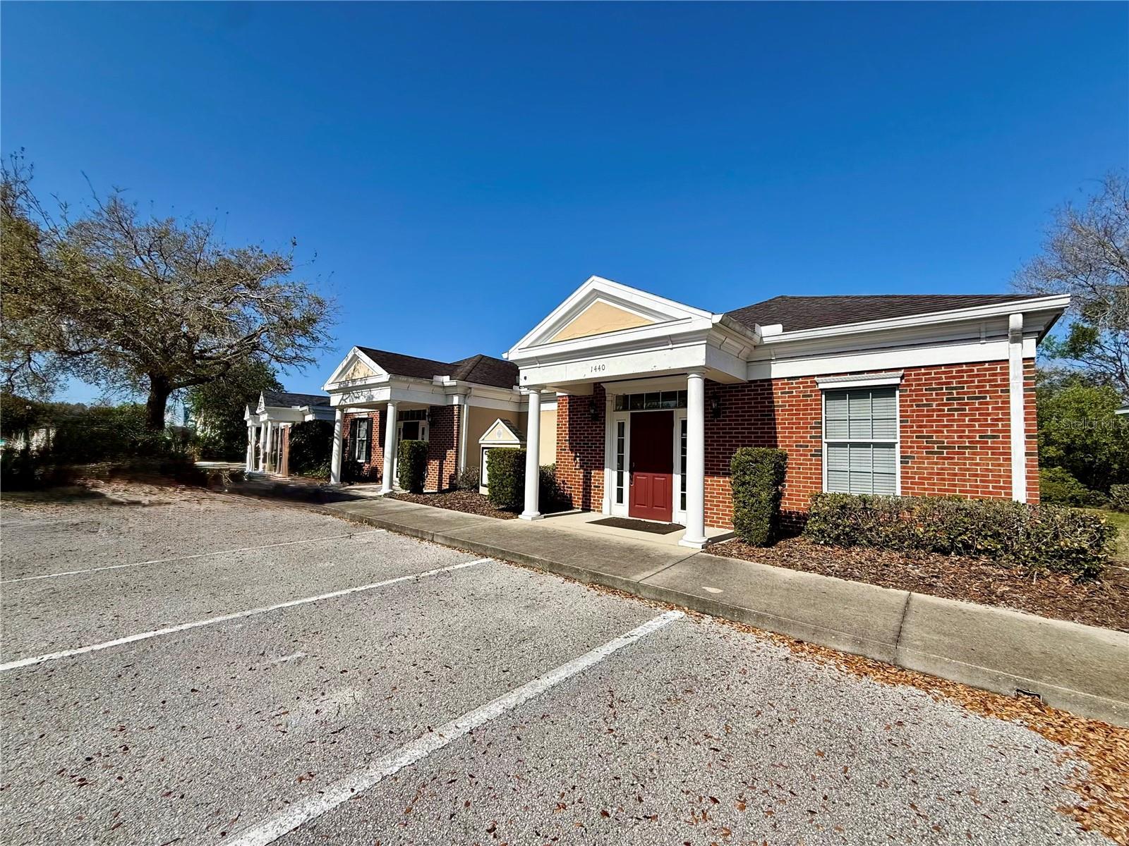 1440 BLOOMINGDALE AVE, VALRICO, FL, 33596
