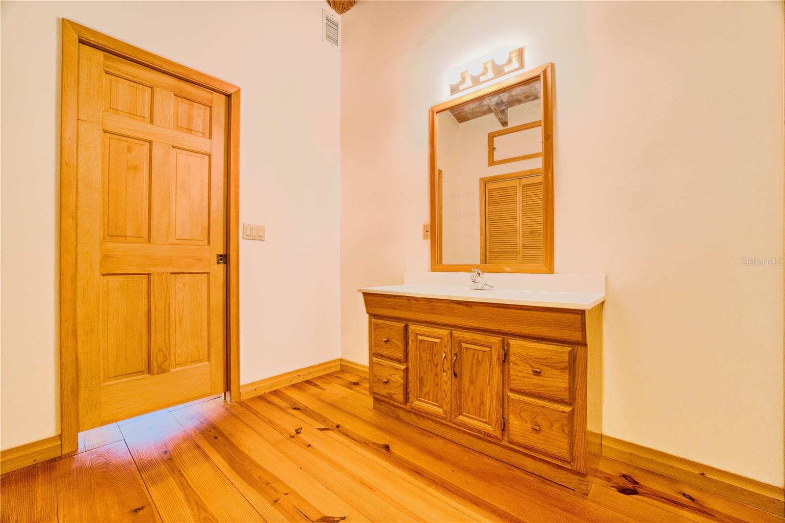 123 MASON LAKE TRL, HAWTHORNE, FL, 32640
