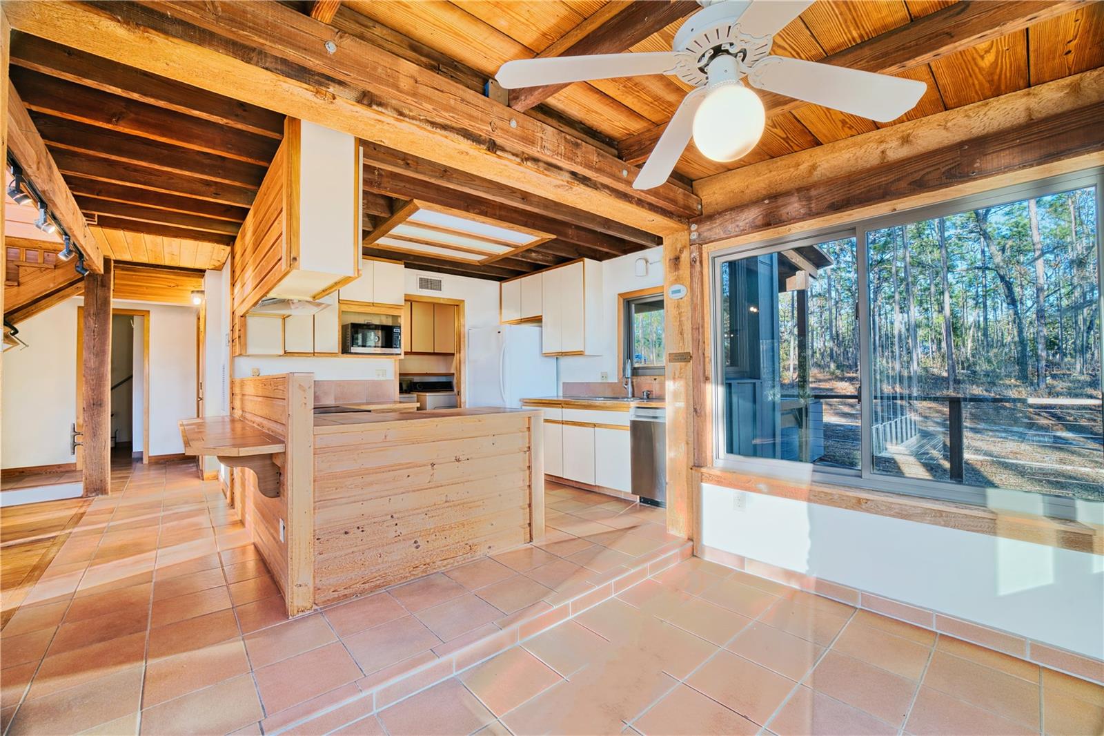 123 MASON LAKE TRL, HAWTHORNE, FL, 32640